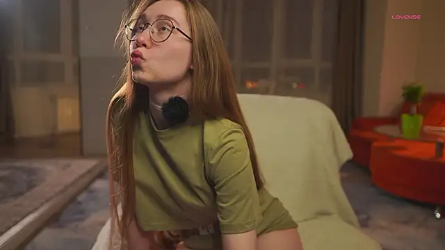 SharaNewbern online show from 03-07-26, 03:06