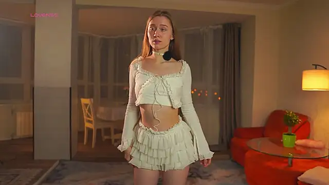 SharaNewbern online show from 03-09-26, 02:42