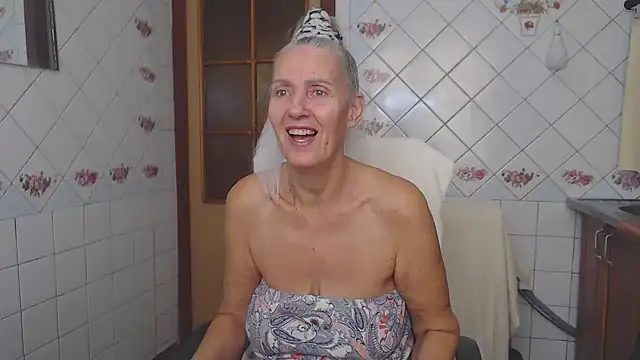 lukerya online show from 01-02-25, 07:33