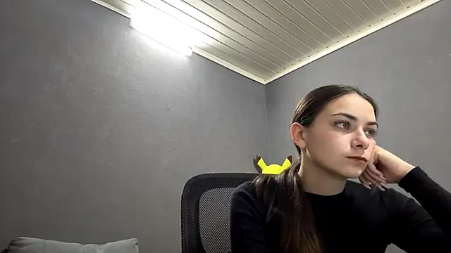 SarahHeadly online show from 02-20-26, 01:13