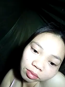 Snapshot of derylove_ chatting on 02-27-26, 04:29 derylove online show from 02-27-26, 04:29