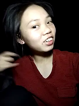 Snapshot of derylove_ chatting on 02-23-26, 01:40 derylove online show from 02-23-26, 01:40