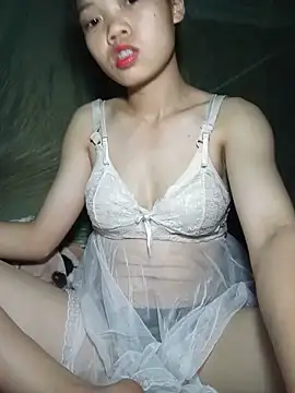Snapshot of derylove_ chatting on 05-15-26, 03:21 derylove online show from 05-15-26, 03:21