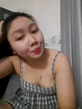 Heo xxinhxx online show from 02-20-26, 02:30