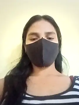 Mahira-- online show from 05-23-26, 04:33