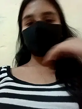 Mahira-- online show from 05-22-26, 08:01
