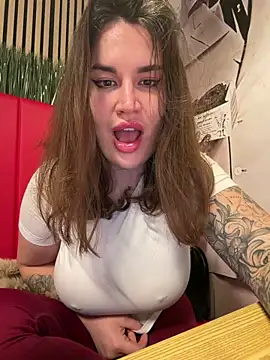 TattooGirlAlia online show from 02-08-26, 08:17