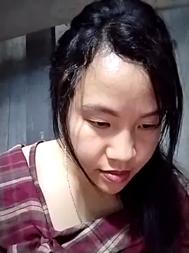 Lymimi online show from 04-17-26, 02:31