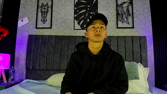 bliinkii and luka  online show from 03-11-26, 01:27