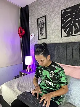 bliinkii and luka  online show from 03-29-26, 01:46