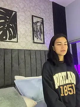 bliinkii and luka  online show from 02-17-26, 12:57