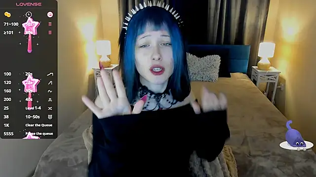 Sunny Girl X online show from 03-25-26, 07:30