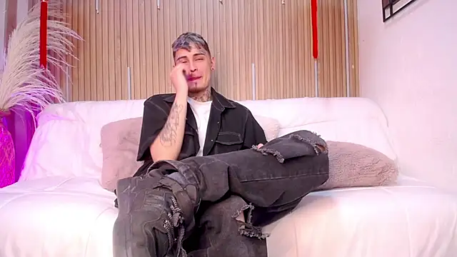 Max Hader online show from 03-02-26, 04:35