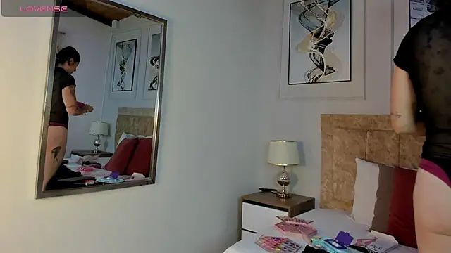 hanna daze online show from 02-21-26, 11:45