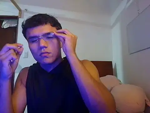 CreamKingg online show from 04-17-26, 12:35