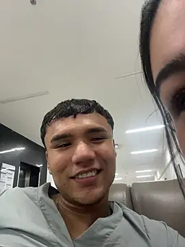 Snapshot of CreamKingg chatting on 02-09-26, 09:29 CreamKingg online show from 02-09-26, 09:29