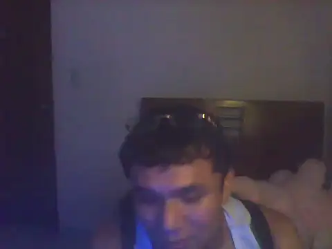 CreamKingg online show from 04-16-26, 03:29