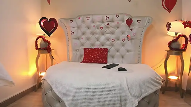 Snapshot of SamanthaMorelli chatting on 02-20-26, 12:51 SamanthaMorelli online show from 02-20-26, 12:51