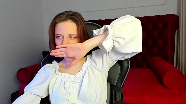 Snapshot of FreyaVey chatting on 02-05-26, 07:37 FreyaVey online show from 02-05-26, 07:37