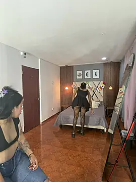 Violet rousse7 online show from 07-19-26, 06:44