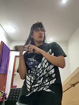 Snapshot of Violet_rousse7 chatting on 02-07-26, 01:46 Violet rousse7 online show from 02-07-26, 01:46