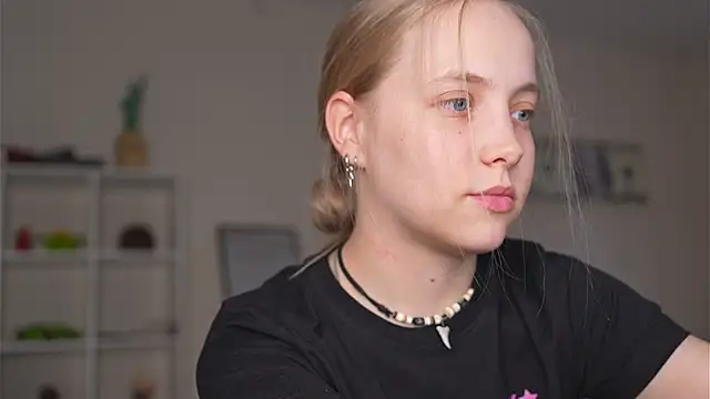 Appr0ved  online show from 03-26-26, 03:10