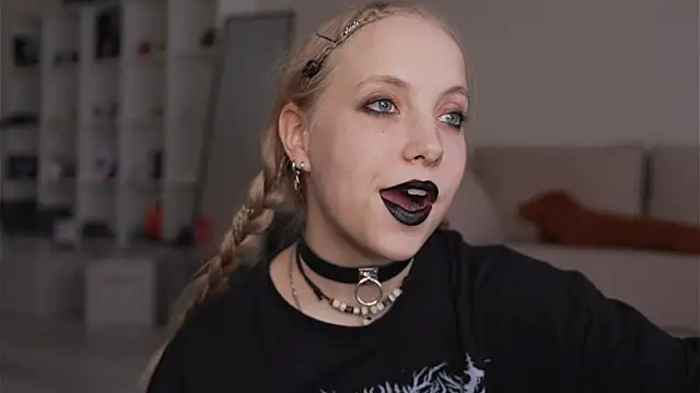 Appr0ved  online show from 03-29-26, 03:13