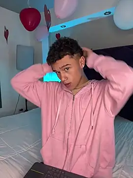 Dominik Souza online show from 03-03-26, 07:43