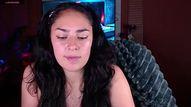 Iris colette online show from 05-20-26, 01:02