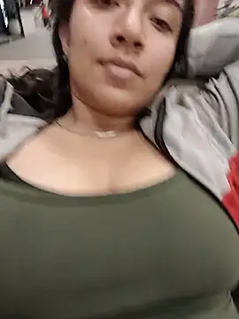 Robin H00t 2 online show from 07-21-26, 12:24
