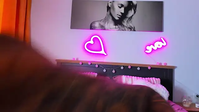 babybluesin online show from 03-24-26, 12:05