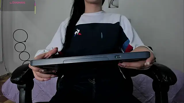 Isabella Moon9 online show from 07-21-26, 11:22