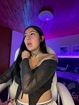 Snapshot of Angelica_pink18 chatting on 02-10-26, 03:27 Angelica pink18 online show from 02-10-26, 03:27