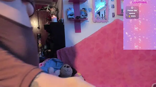 Rebecahart online show from 03-24-26, 05:18