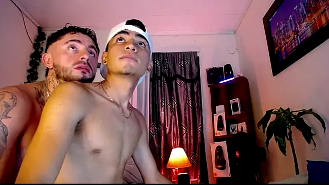 Snapshot of tiancam chatting on 02-03-26, 01:49 tiancam online show from 02-03-26, 01:49