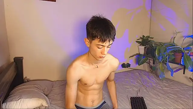 Snapshot of slowburnmystic chatting on 02-14-26, 03:18 slowburnmystic online show from 02-14-26, 03:18