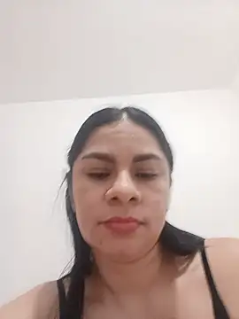 luna pinky online show from 07-06-26, 12:39