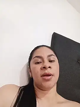 luna pinky online show from 06-20-26, 06:40