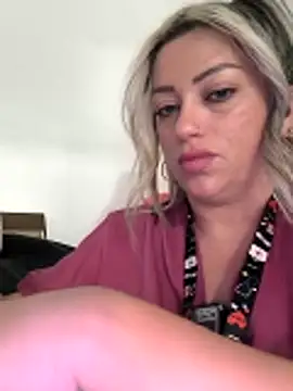 NinaRicci1518 online show from 03-15-26, 09:33