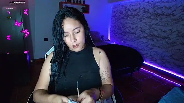 Camila IRoose online show from 06-30-26, 02:11