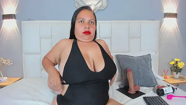 Snapshot of KataThonpson chatting on 02-24-26, 04:02 KataThonpson online show from 02-24-26, 04:02