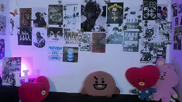 Snapshot of hellen_alexa chatting on 02-05-26, 04:52 hellen alexa online show from 02-05-26, 04:52