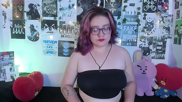 Snapshot of hellen_alexa chatting on 02-12-26, 03:28 hellen alexa online show from 02-12-26, 03:28