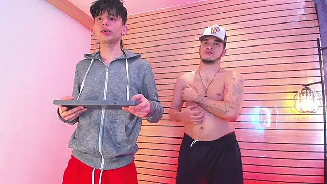 TheBatMansion online show from 03-25-26, 03:11