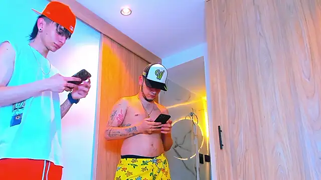 Snapshot of TheBatMansion chatting on 02-14-26, 05:57 TheBatMansion online show from 02-14-26, 05:57