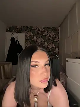 Snapshot of leannabbyy chatting on 03-25-26, 08:19 leannabbyy online show from 03-25-26, 08:19