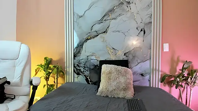 Scarlet vibe07 online show from 02-10-26, 07:24