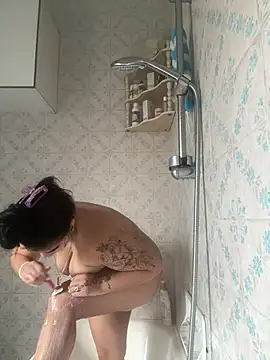 Aloyenita online show from 03-09-26, 01:36