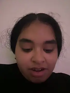 Aloyenita online show from 03-18-26, 07:04