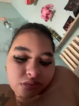 Aloyenita online show from 02-06-26, 12:34